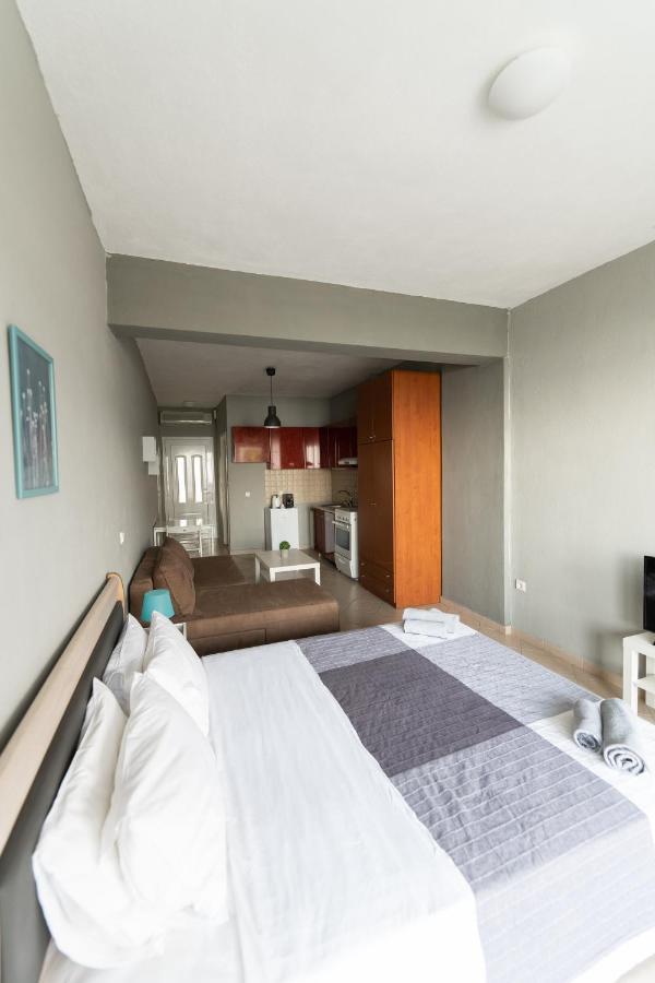 Glykanisos Mini Suites Nea Peramos (Macedonia) Exterior foto