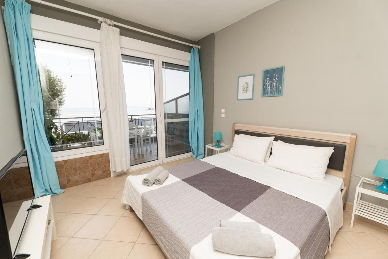 Glykanisos Mini Suites Nea Peramos (Macedonia) Exterior foto