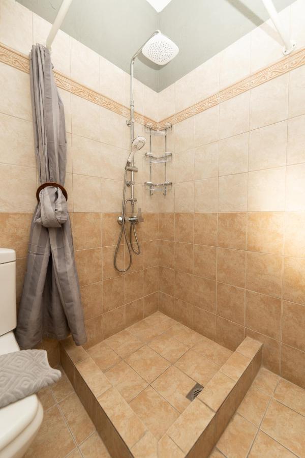 Glykanisos Mini Suites Nea Peramos (Macedonia) Exterior foto