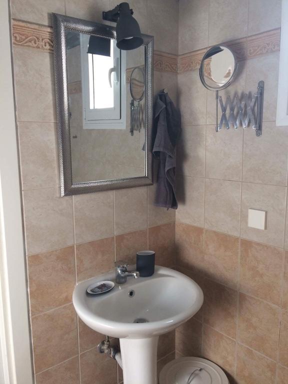Glykanisos Mini Suites Nea Peramos (Macedonia) Exterior foto